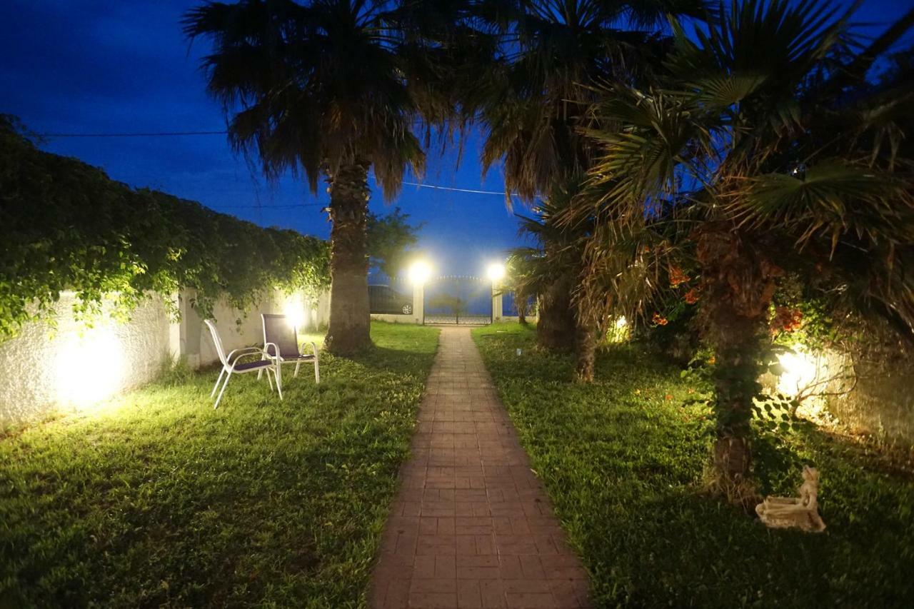 Villa Avdira Seaside House Esterno foto
