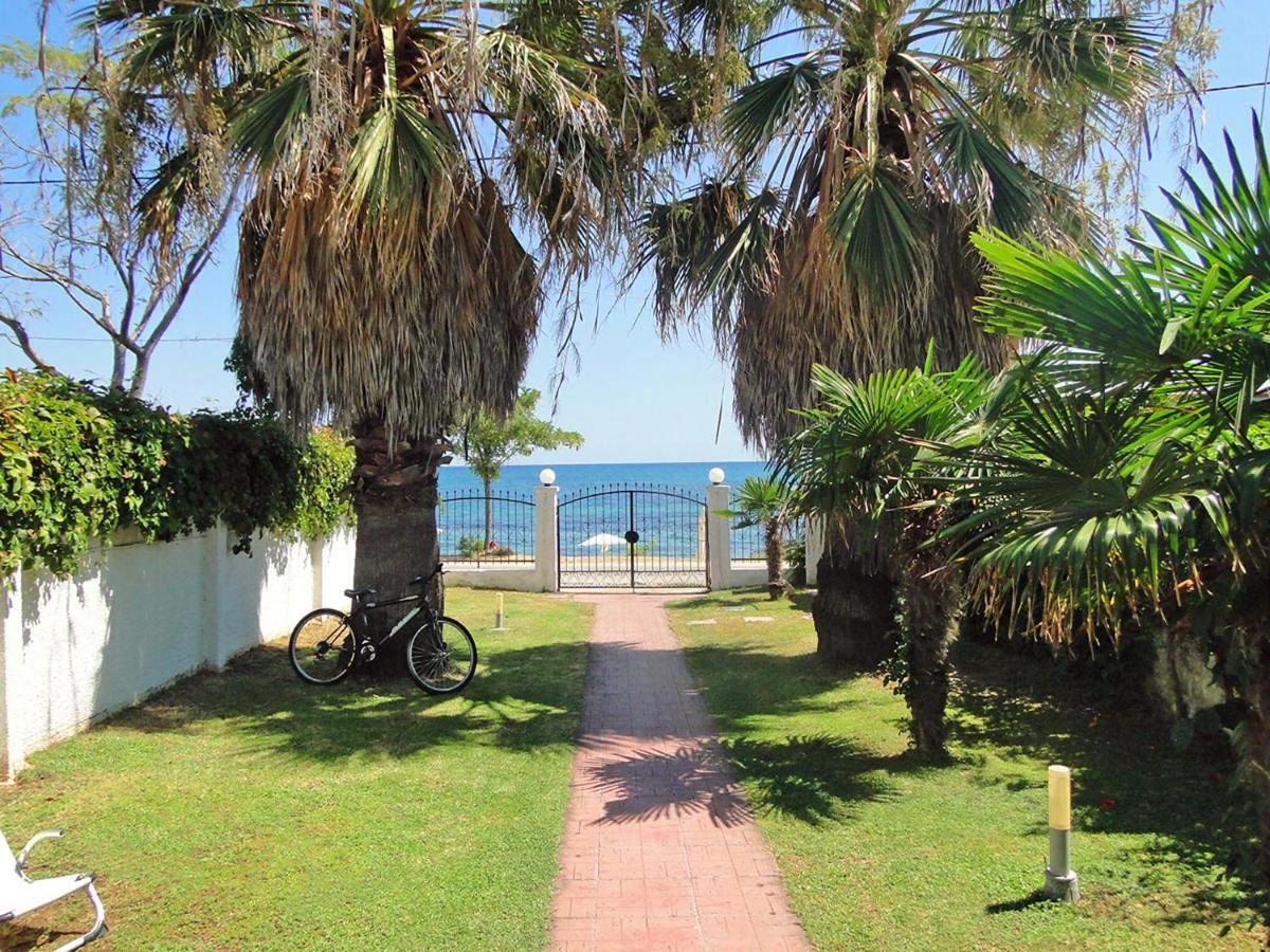 Villa Avdira Seaside House Esterno foto